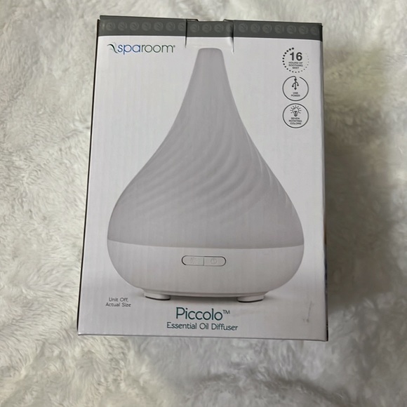 Sparoom Helix Rotating 7 Colors Essential Oil Misting Diffuser - Picture 2 of 8